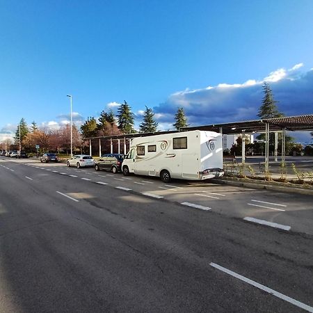 Autocaravana De Lujo Elnagh Madri Exterior foto
