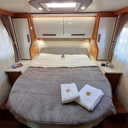 Autocaravana De Lujo Elnagh Madri Exterior foto